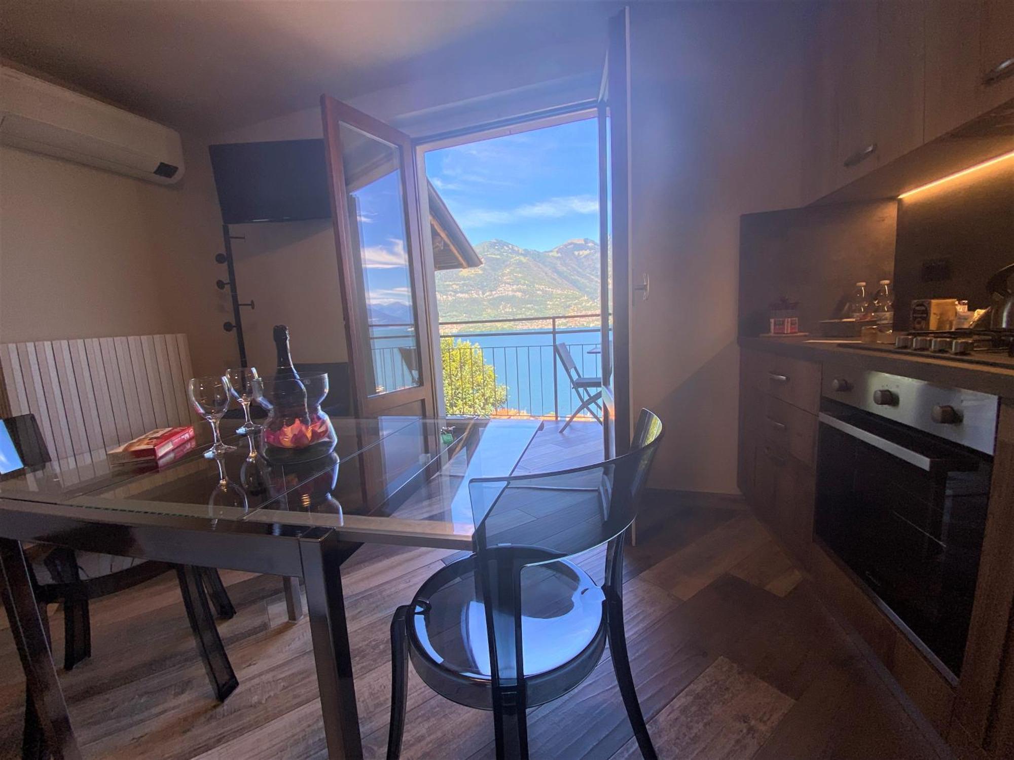 Il Bellavista Apartment Lezzeno Room photo
